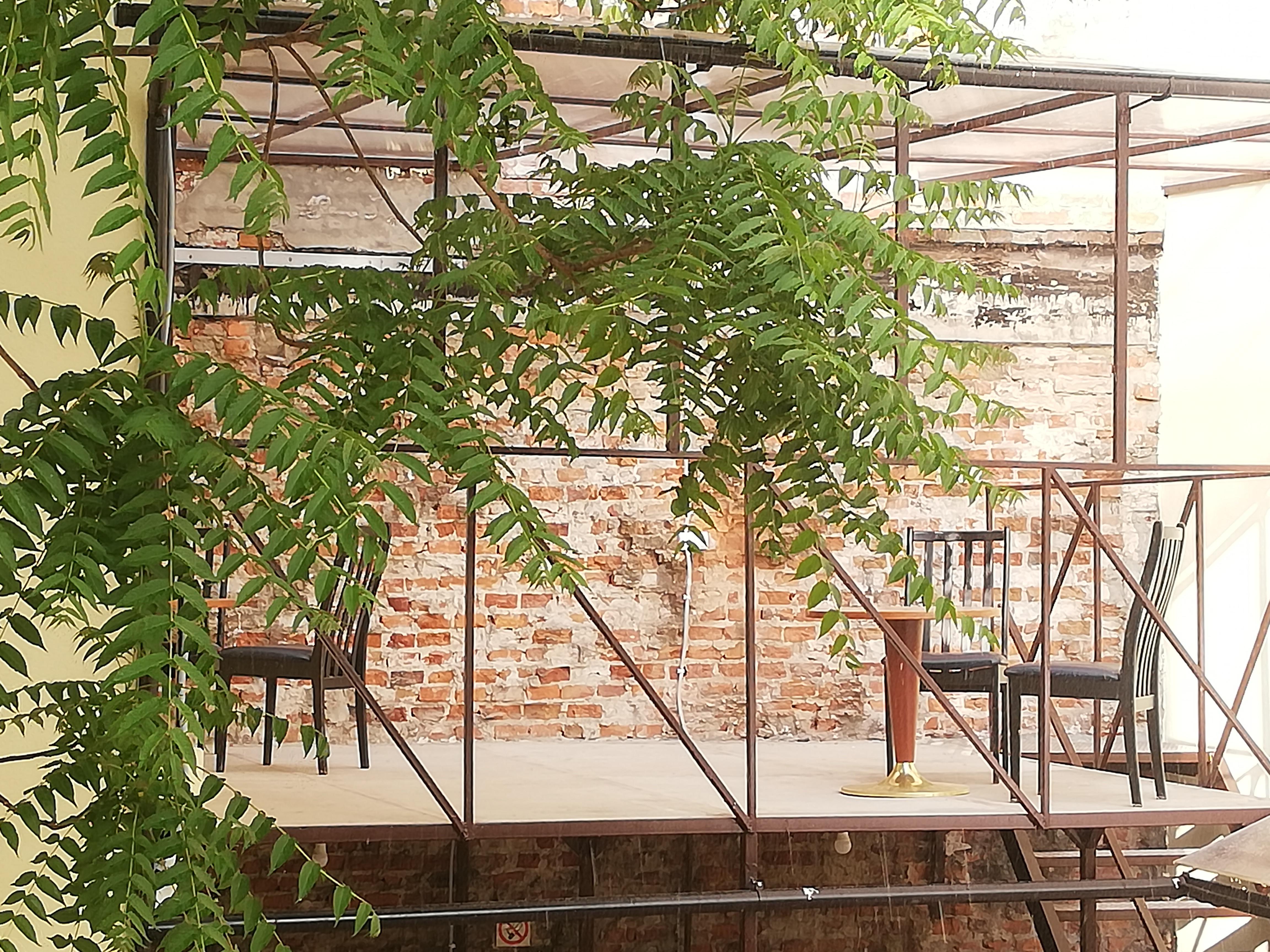 Lorf Hostel&coffee Хостел *