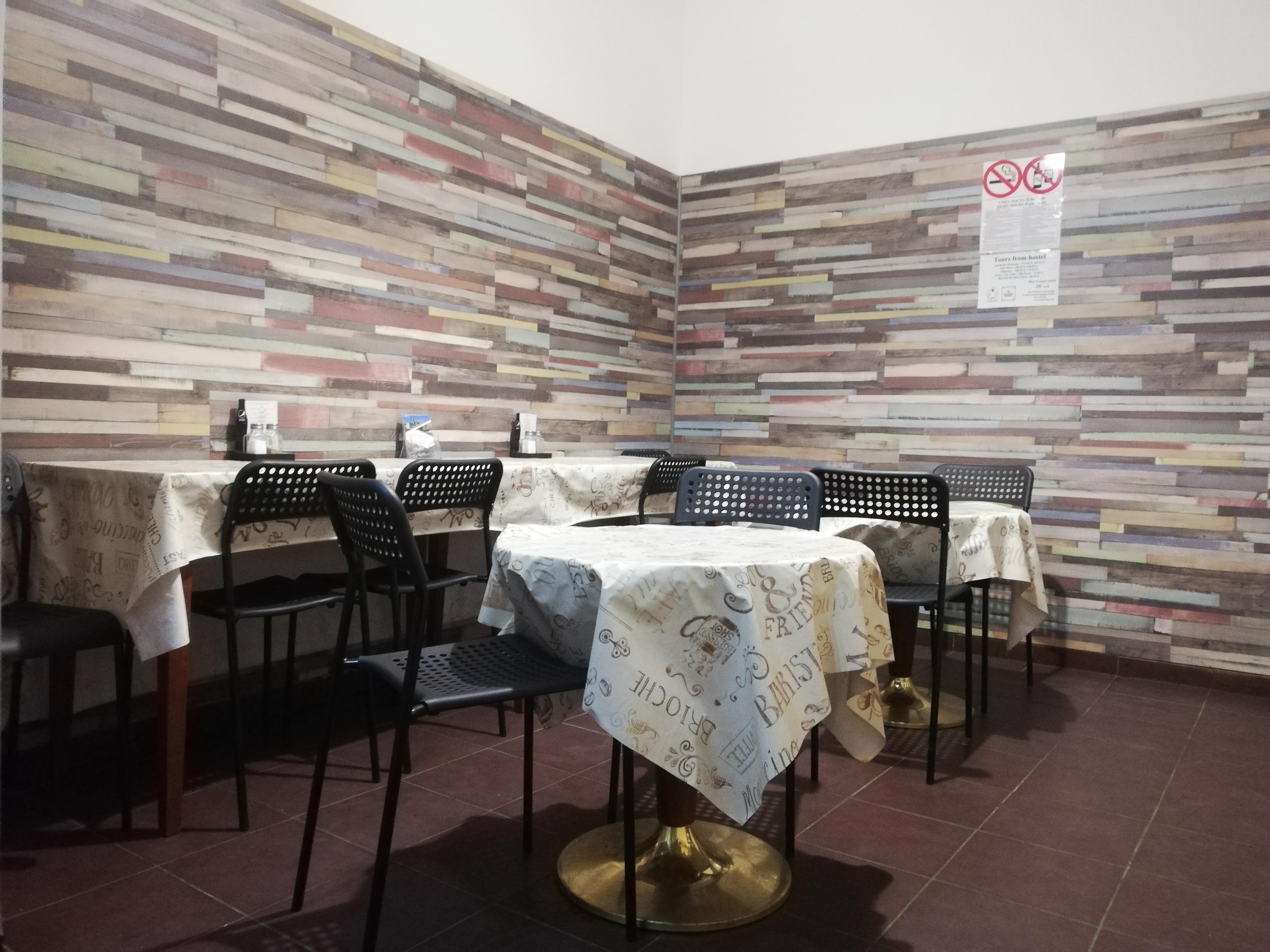 Lorf Hostel&coffee Хостел *