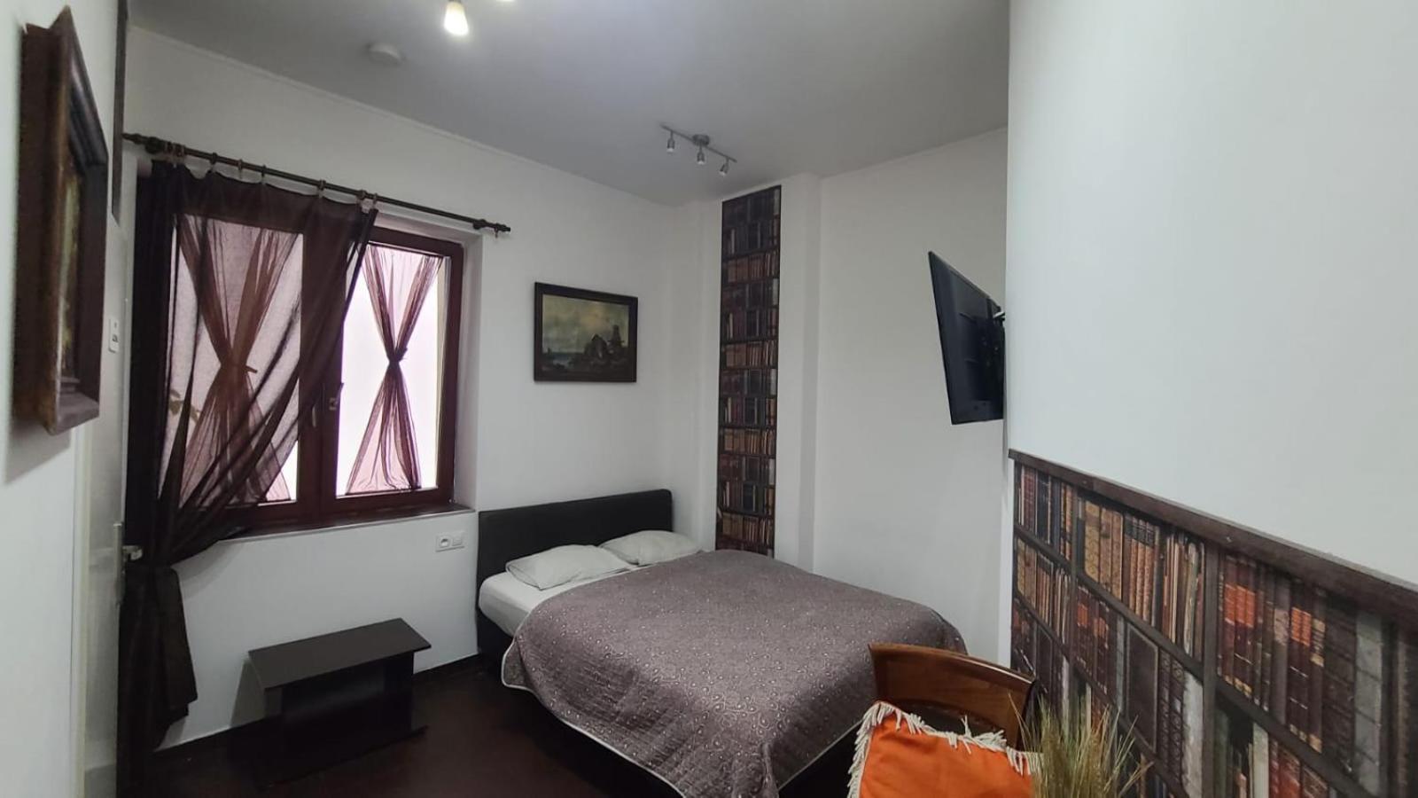 Lorf Hostel&coffee Хостел Краків