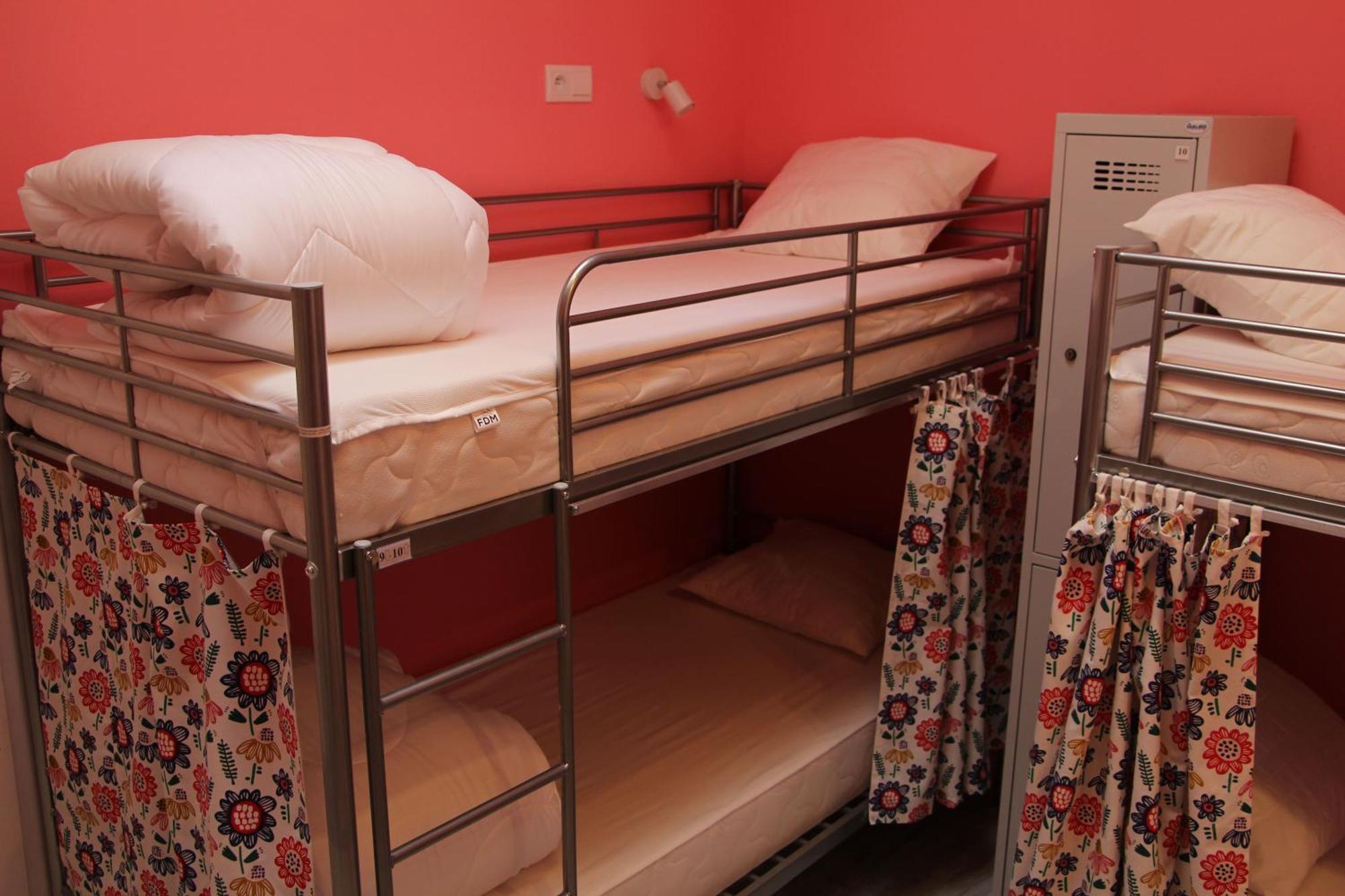 Lorf Hostel&coffee Хостел