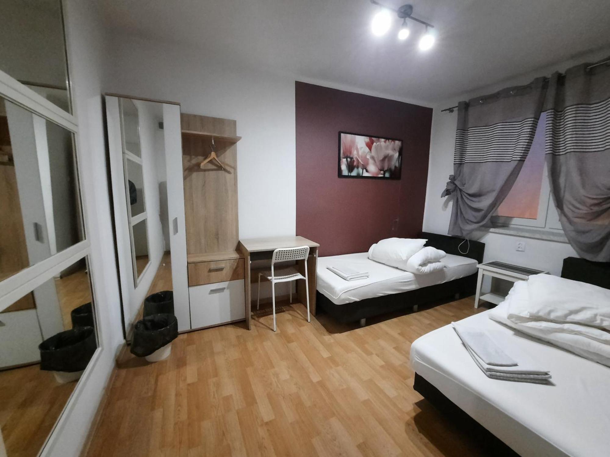 Lorf Hostel&coffee * Краків